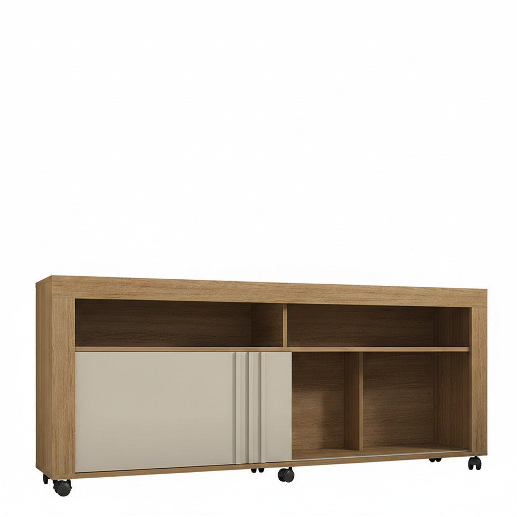 Mueble TV moderno de 160 cm en color buriti y blanco roto con puerta corredera de listones y ruedas para salón
