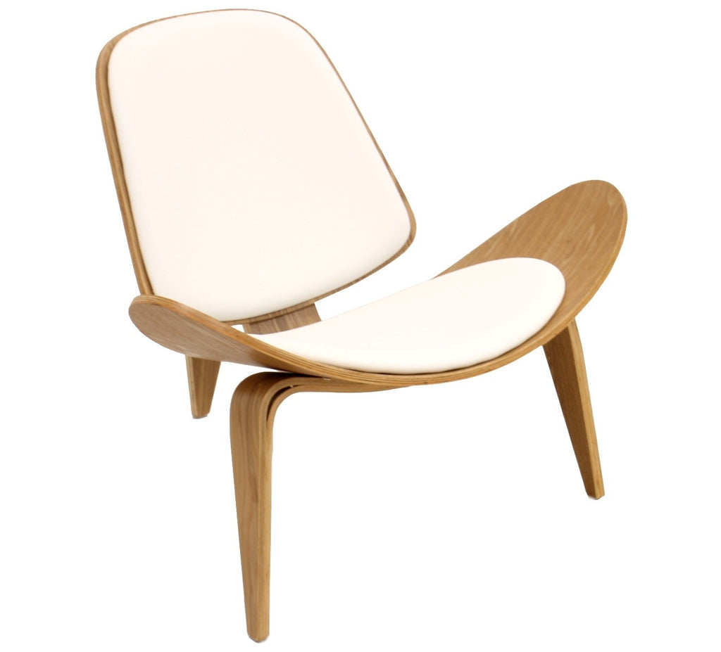 Sillón de diseño NORDIC con armazón de madera de fresno y tapizado en similpiel blanca