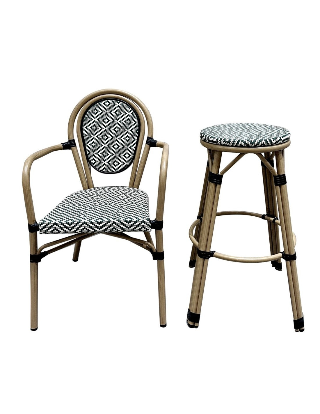 Sillón apilable de diseño para terrazas y restaurantes en Elche resistente al exterior